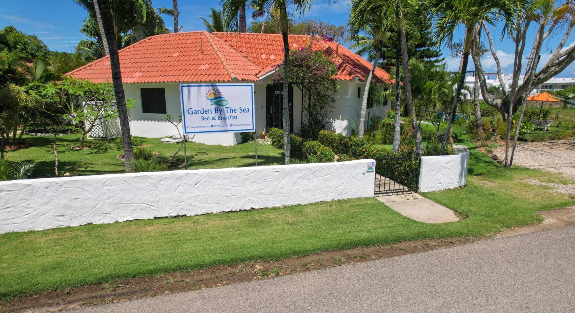Garden By The Sea Bed & Breakfast Sosúa Eksteriør bilde